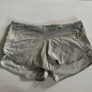 Lululemon Run Speed Short size 6